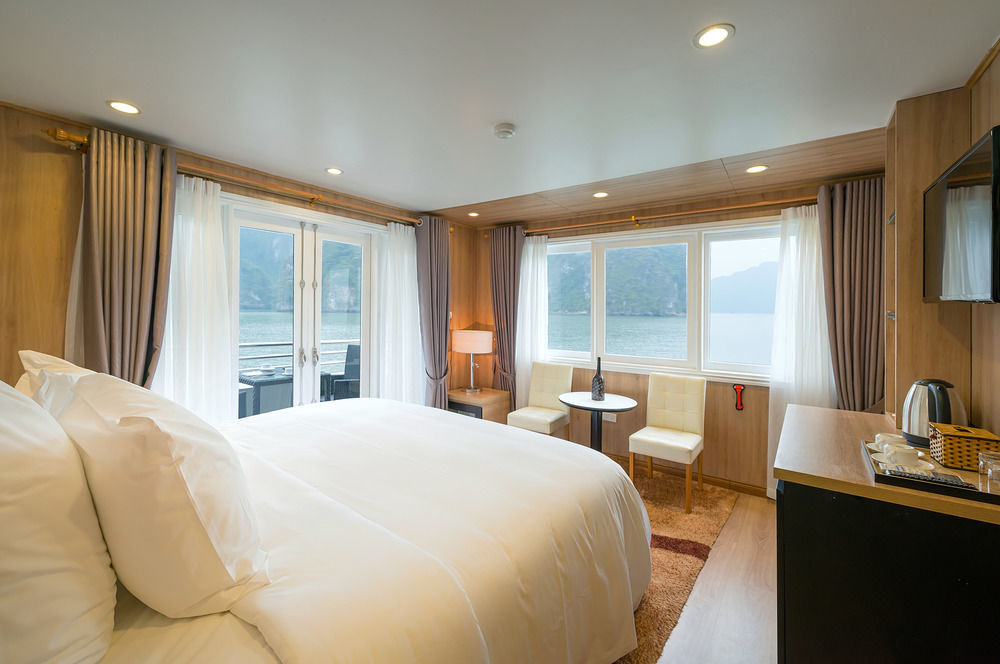 La Vela Premium Cruise - Managed By Paradise Cruises Hạ Long Exterior foto