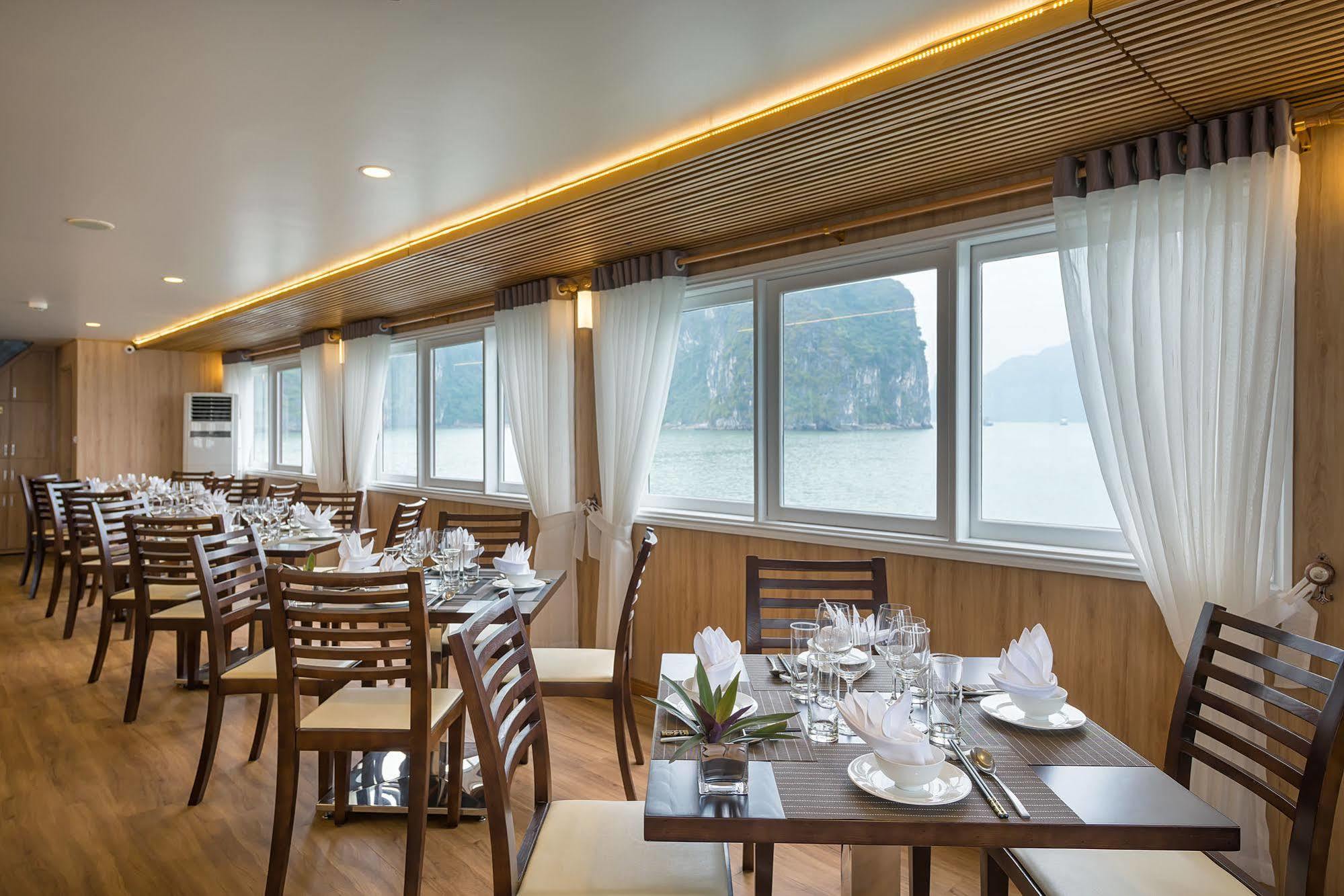 La Vela Premium Cruise - Managed By Paradise Cruises Hạ Long Exterior foto