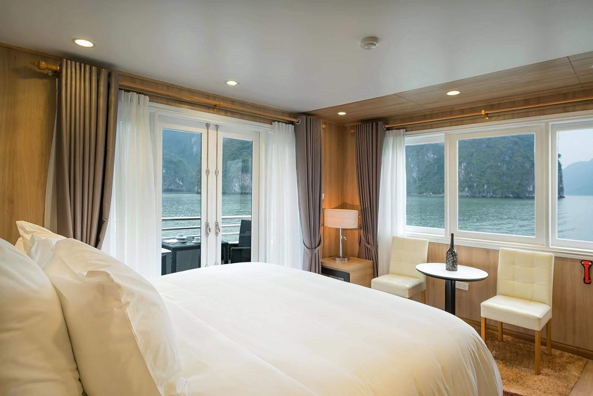 La Vela Premium Cruise - Managed By Paradise Cruises Hạ Long Exterior foto